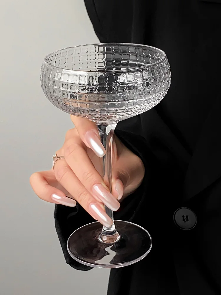 Creative Highball Glass Champagne Cup Wide Mouth Cocktail Cup Margarita Cup Diamond Pattern Glassware for Dining And Serving