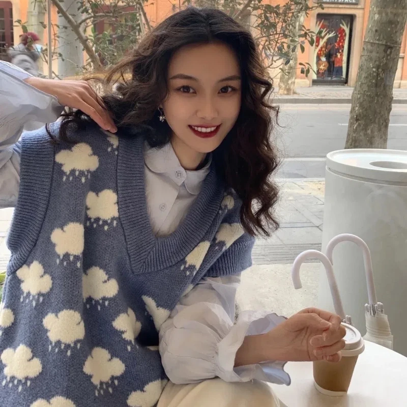 

New Jacquard Sweater Blue Cloud Sweater V-neck Loose Vest Women's Loose Knitted Tank Top