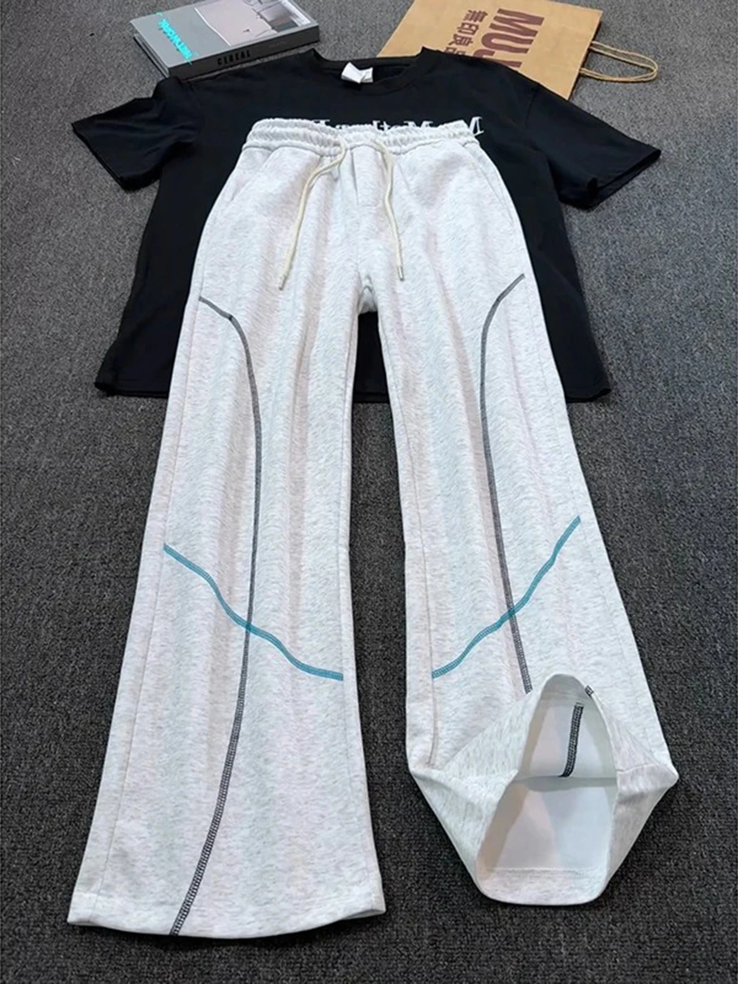 

Men's Heavyweight Slant Cut Wide Leg Pants Autumn Season Color Blo Stitching Drapey American Casual Loose Fit Straight Tube