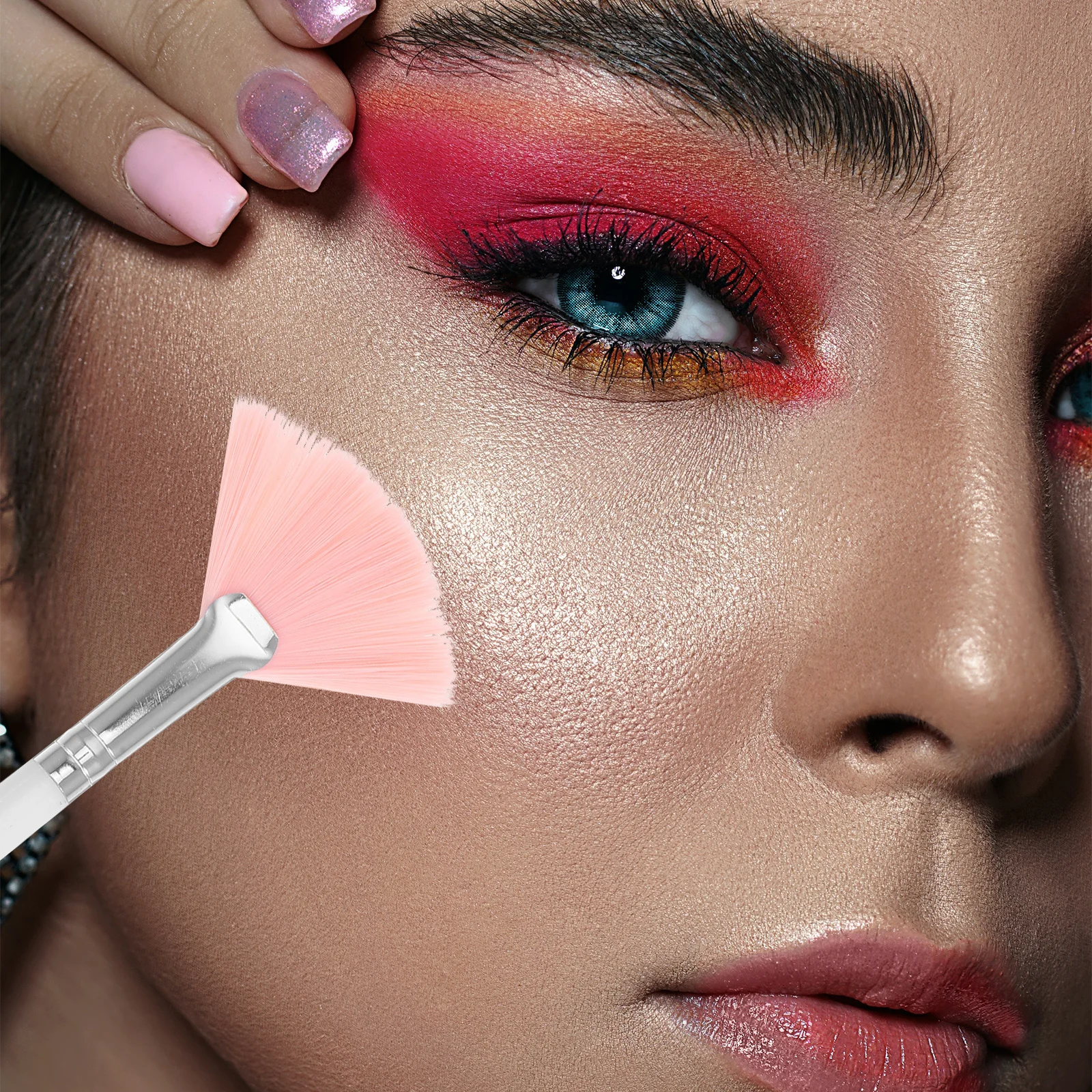 4Pcs Face Makeup Set Delicate Soft Powder Blush Contour Highlight Long Handle Durable Facial Brush Collection