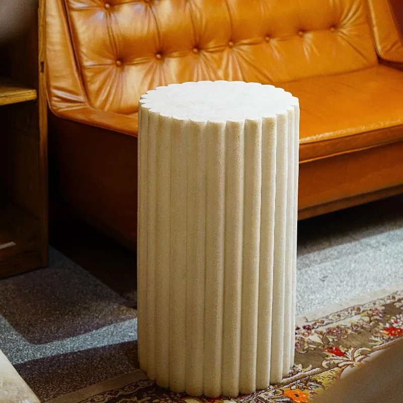 Roman column table, cylindrical flower on several sides, simple floor-to-ceiling round flower stand in the living room