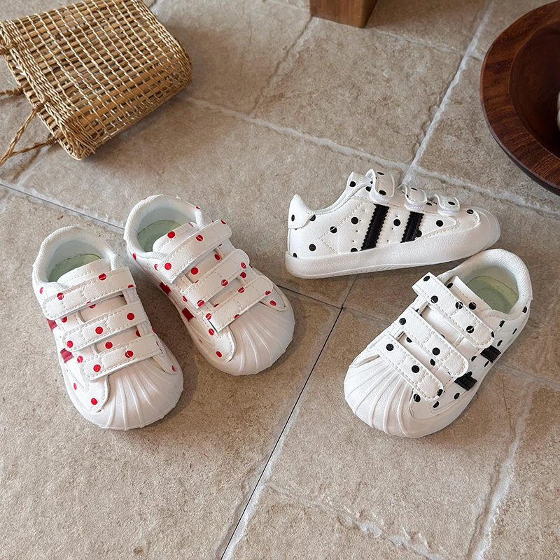 Kids Polka Dot Sneakers School Anti-kick Little Girls Causal Shoes Running Non-slip Soft Children Fashion Sports Shoes Black Red