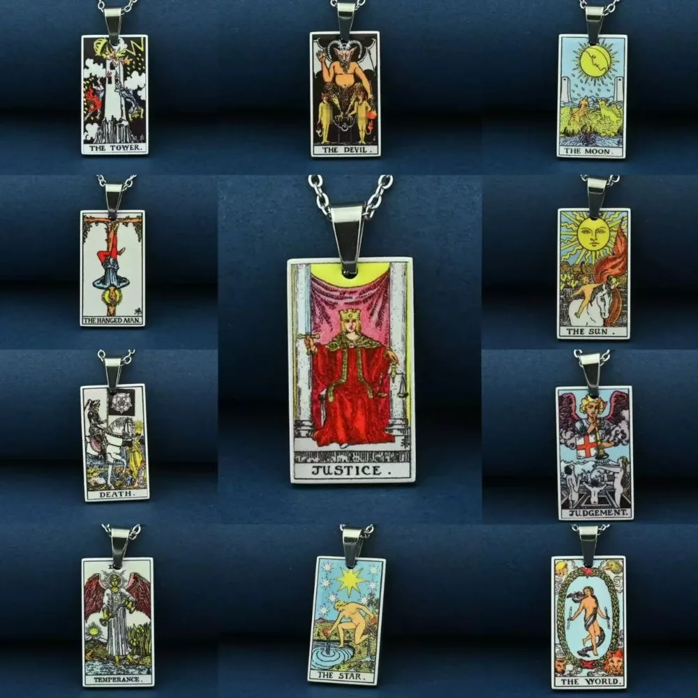 Retro Oil Painting Style Tarot Cards Pendant Necklace for Women Men Major Arcana Color-printed Stainless Steel Mysticism Jewelry