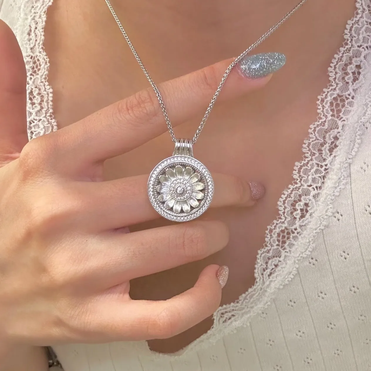 Women S925 Silver Brushed Mint Green Compass Necklace Double Sided Wear Luxury Niche Clavicle Jewelry