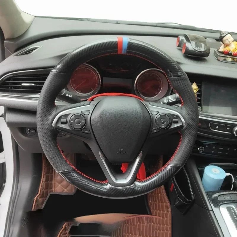 

Для Opel Insignia 2014 2015, Buick Regal, сделай сам, сшитый вручную черный чехол на руль из углеродного волокна из натуральной кожи, чехол на руль автомобиля