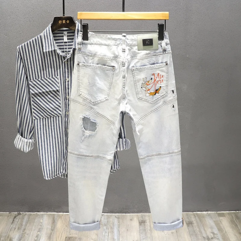 High End Trendy Light Blue Patchwork Distressed Jeans For Men'S Spring New Embroidered Patch Slim Fit Straight Leg Pants