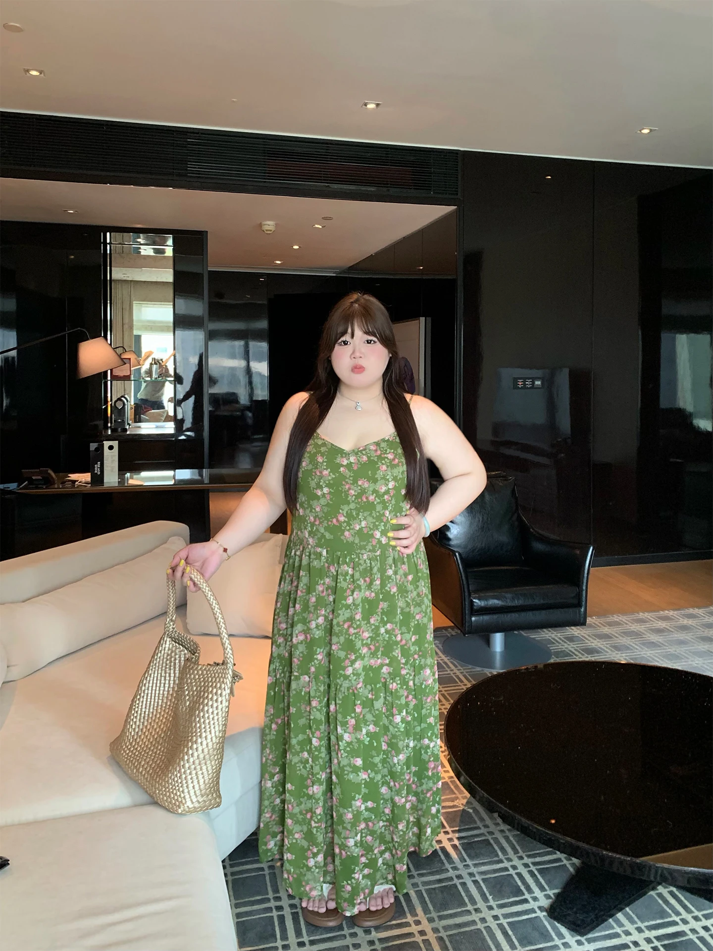 

Летнее женское платье больших размеров с цветочным принтом, длинное, из струящегося шифона, для пляжного отдыха