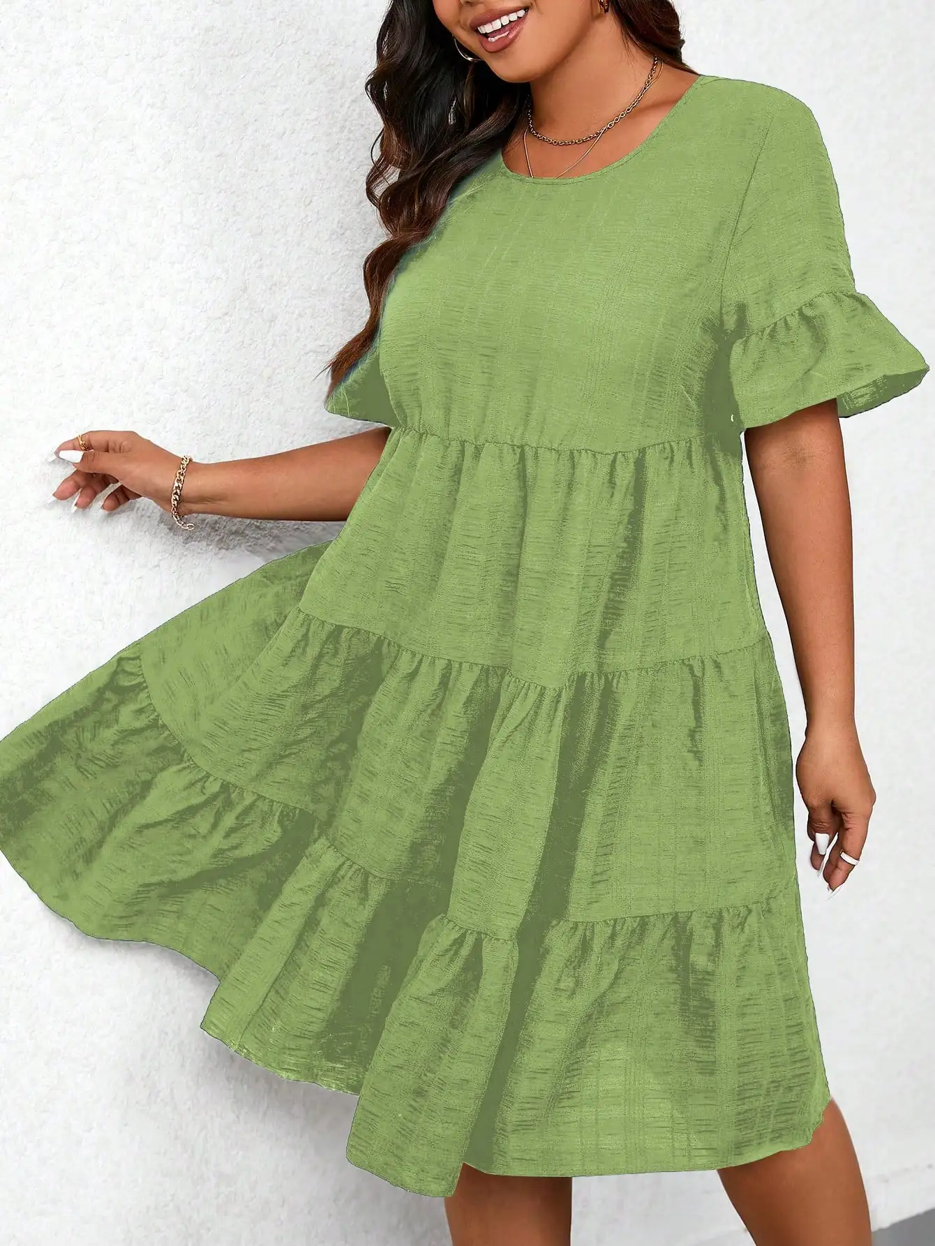 Women's Plus Size Tiered Midi Dress, Casual Round Neck Ruffle Short Sleeve A-Line Dress, Green Loose Summer Dress For Ladies view 4
