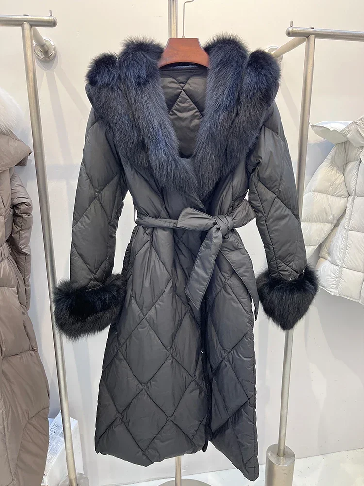 Femmes nouvelle veste en duvet d'oie mode hiver Long vers le bas manteau réel grand col de fourrure de renard épais chaud ceinture Parka luxe manteau de fourrure naturelle