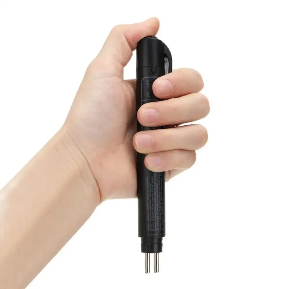 

Convenient Plastic Brake Fluid Tester Black Accurate Oil Quality Diagnostic Tools LED Indicator Liquid Testing Pen Universal