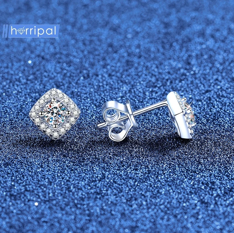 

1pair 925 Sterling Silver Classic Small Cube Sugar Moissanite Stud Earrings Cute & Elegant Women's Earrings Fine Jewelry Gift