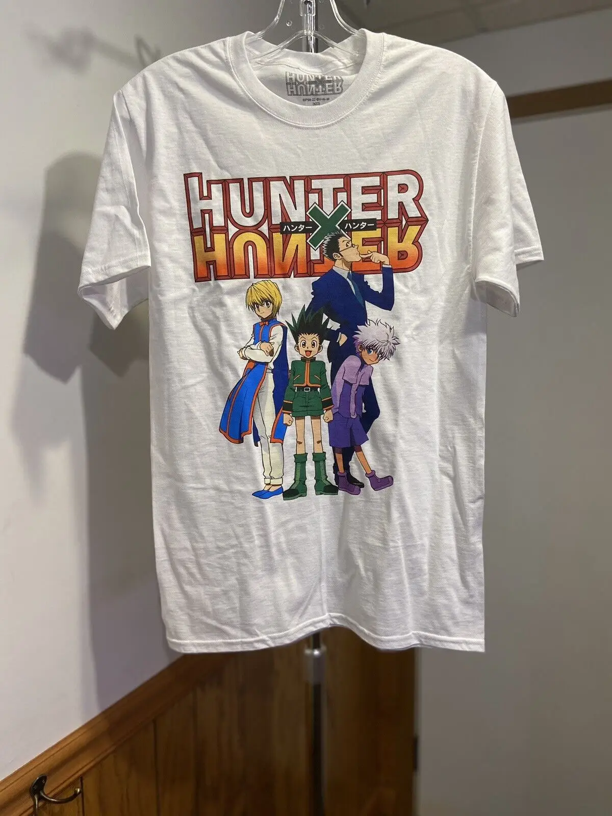 

Hunter X Hunter T-Shirt NWT Mens Small Manga Anime Killua Zoldyck Kurapika