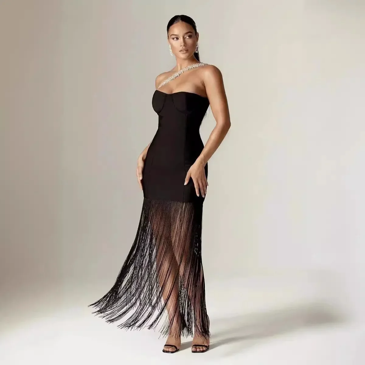 Sparkling Rhinestone Personalized Tassel Skirt Slanted Shoulder Dress Fashionable Socialite Party Dinner Dress