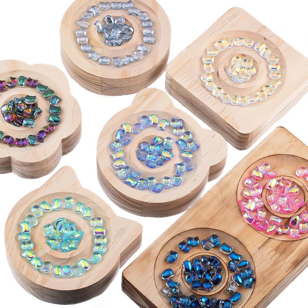 50pcs Colorful Cat Head Glass Spacer Beads for DIY Bracelet Necklace Mobile Phone Chain and Keychain Making Accessories view 3
