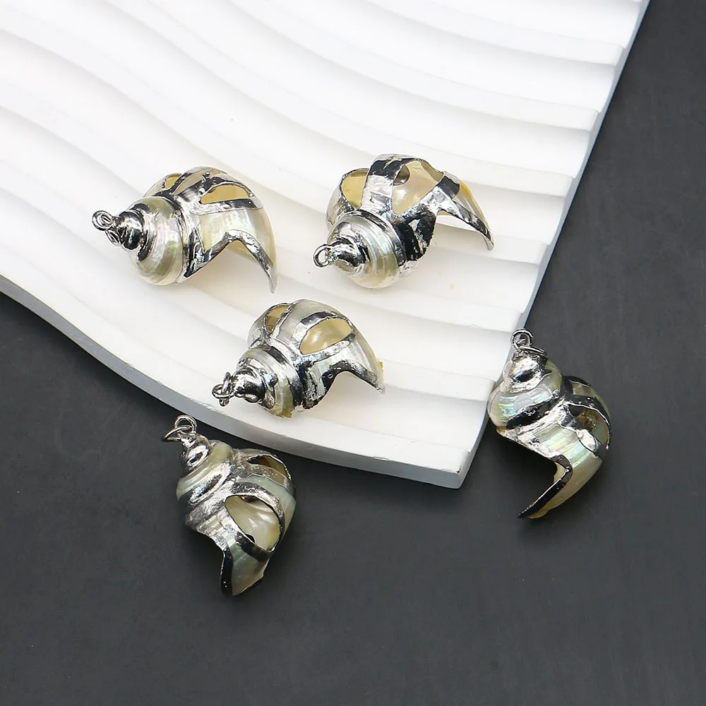 Conch Shell Openwork Pendant Electroplated Silver-Edged Double-Hook Charms Island-Style Necklace Gift Accessory 17x28mm-21x30mm