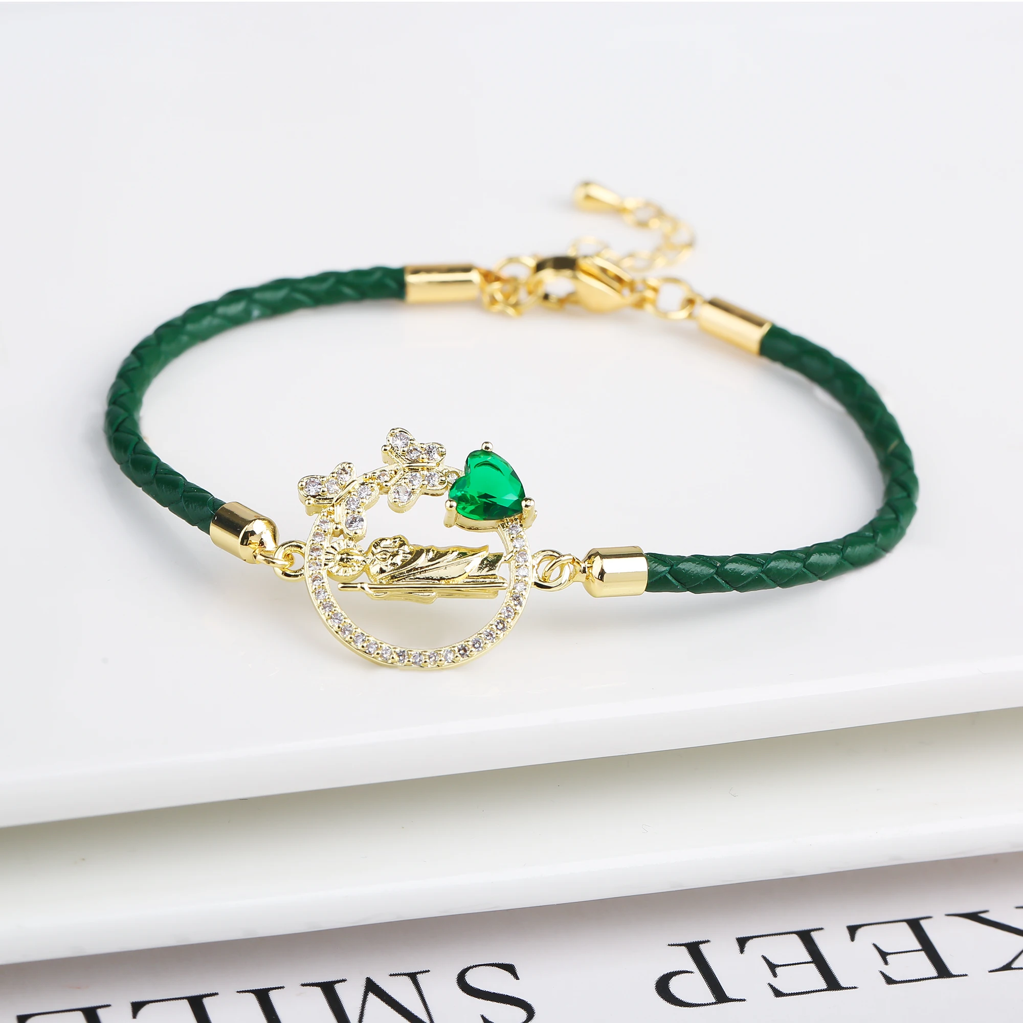 8 Farben echtes Leder geflochten religiösen St. Jude Kristall verstellbares Armband für Frauen glänzenden Zirkon Hip-Hop-Schmuck tägliche Kleidung