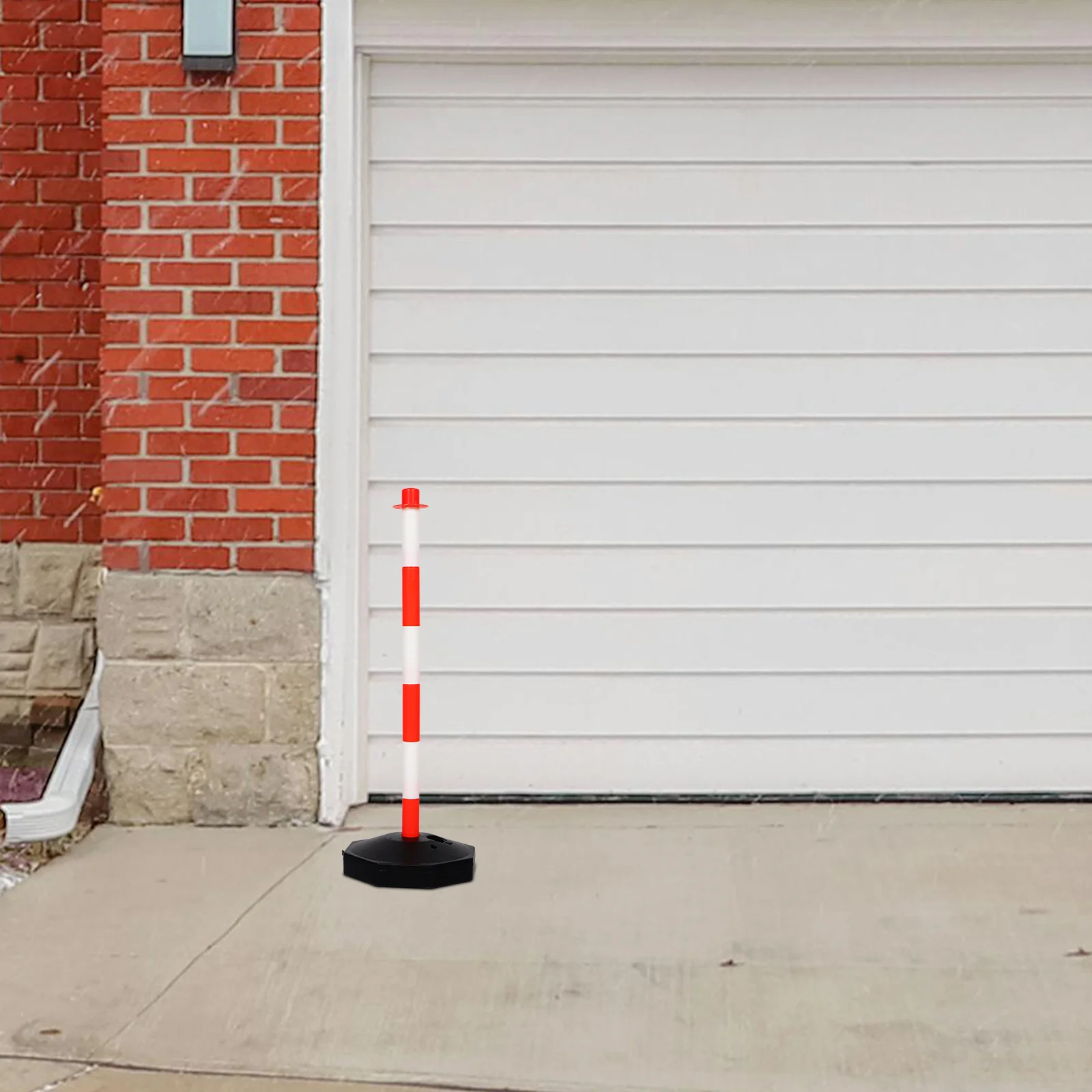 

Delineator Post Bright Stripe Warning Column Water Refillable Base For Traffic Control Parking Guidance Driveway Guard