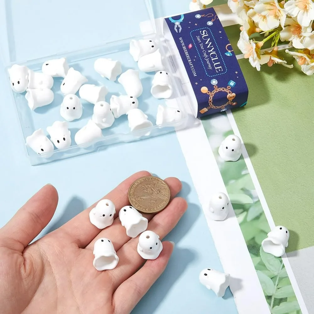 1박스 30개 할로윈 공예 비즈 유령 비즈 아크릴 작은 불투명 만화 흰색 유령 공예 보석 스페이서 비즈