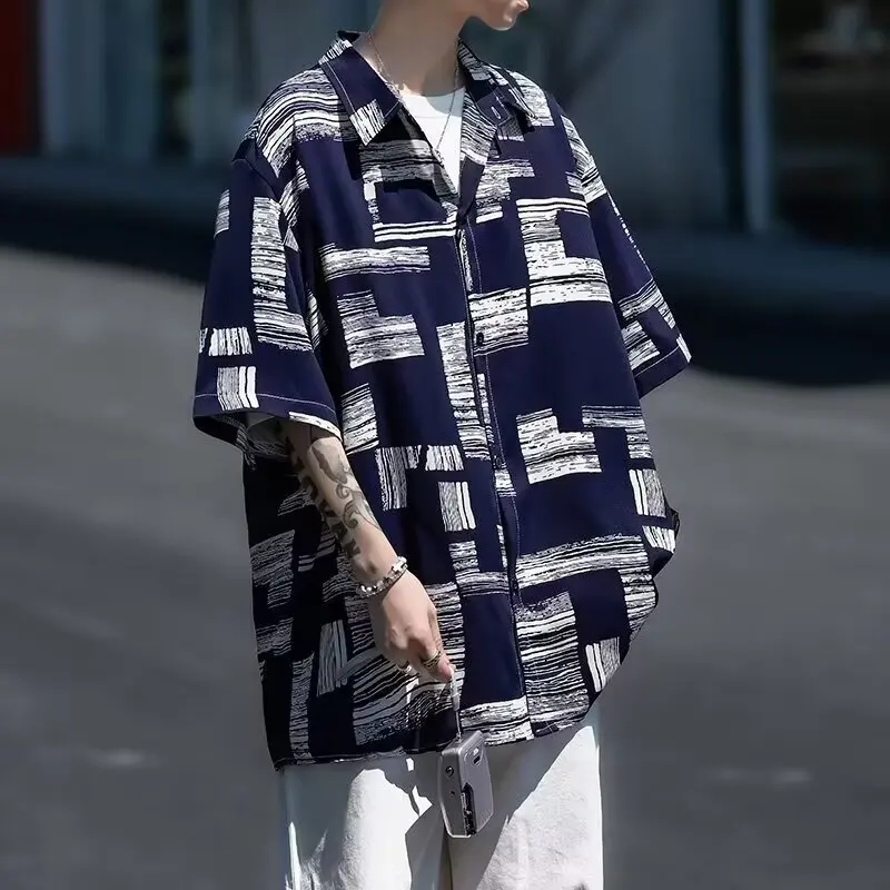 

Small fresh short sleeved shirt for men's summer half sleeved men's shirt, plus size men's loose men's jacket