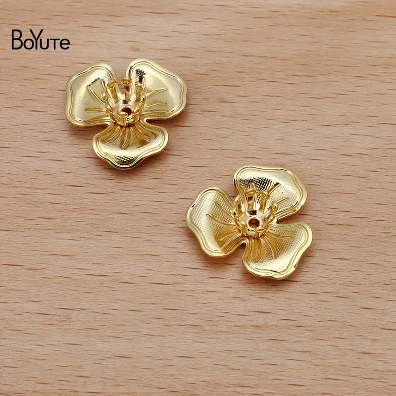 BoYuTe (100 bagian/lot) 16MM Stamping bunga kuningan manik topi bahan buatan tangan Diy perhiasan temuan