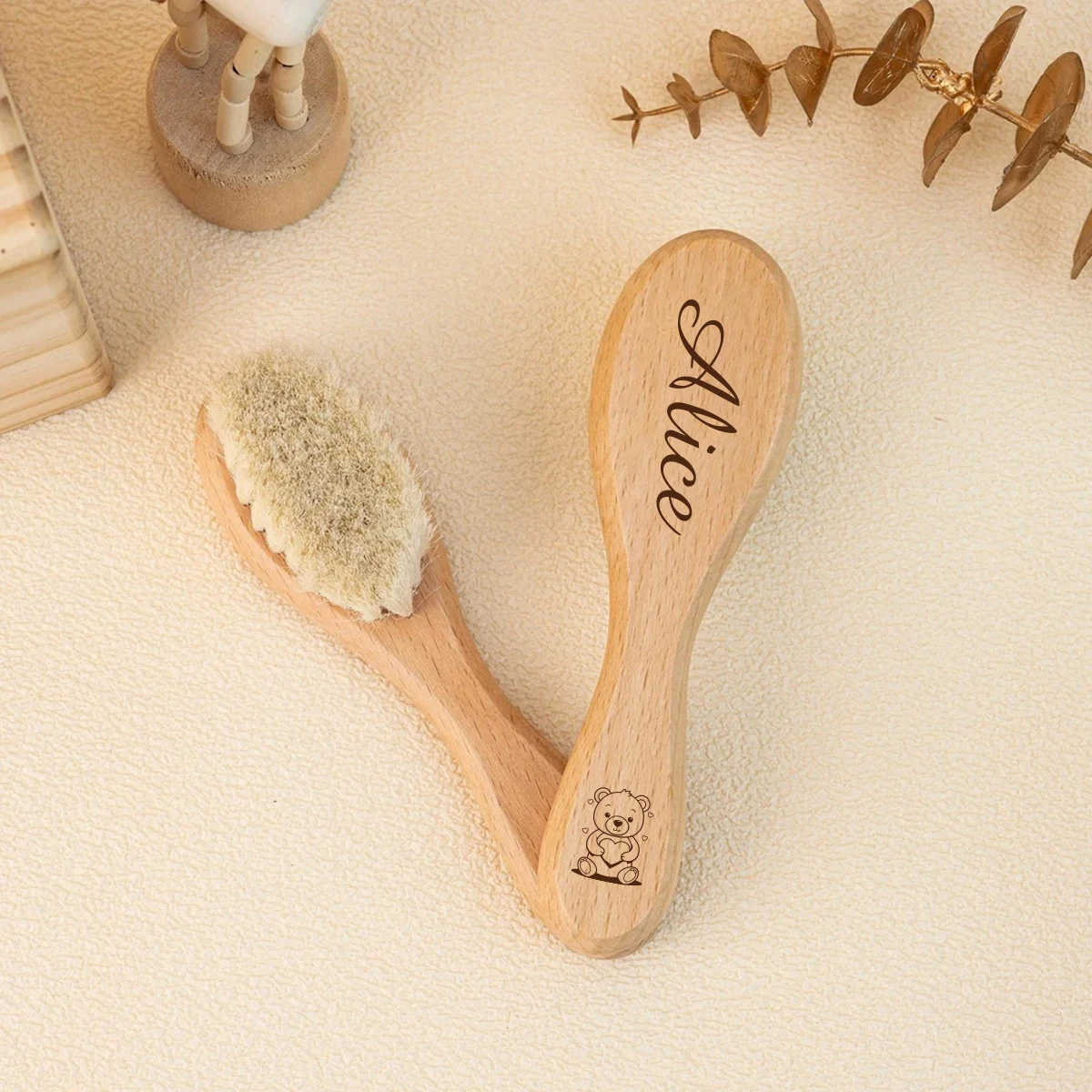 1 Stück personalisierte Haarbürste mit Namen, lasergraviert, kleine Holzbürste mit Bärenmotiv, Souvenir-Geschenk, Babyparty-Geschenk, personalisiert – Detail 8