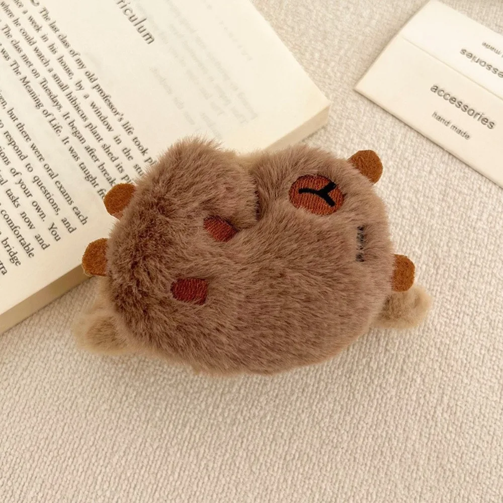 حبل شعر كابيبارا شارك كبير من القطيفة على شكل سلحفاة مرنة من كابيبارا، حلقة شعر ناعمة بطيات للفتيات