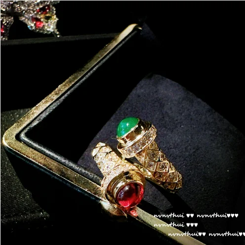 Anillo de doble cabeza con gemas para mujer, chapado en oro de 18K antiguo, granate, chaqueta, serpiente, color verde Stotsbury, 2023