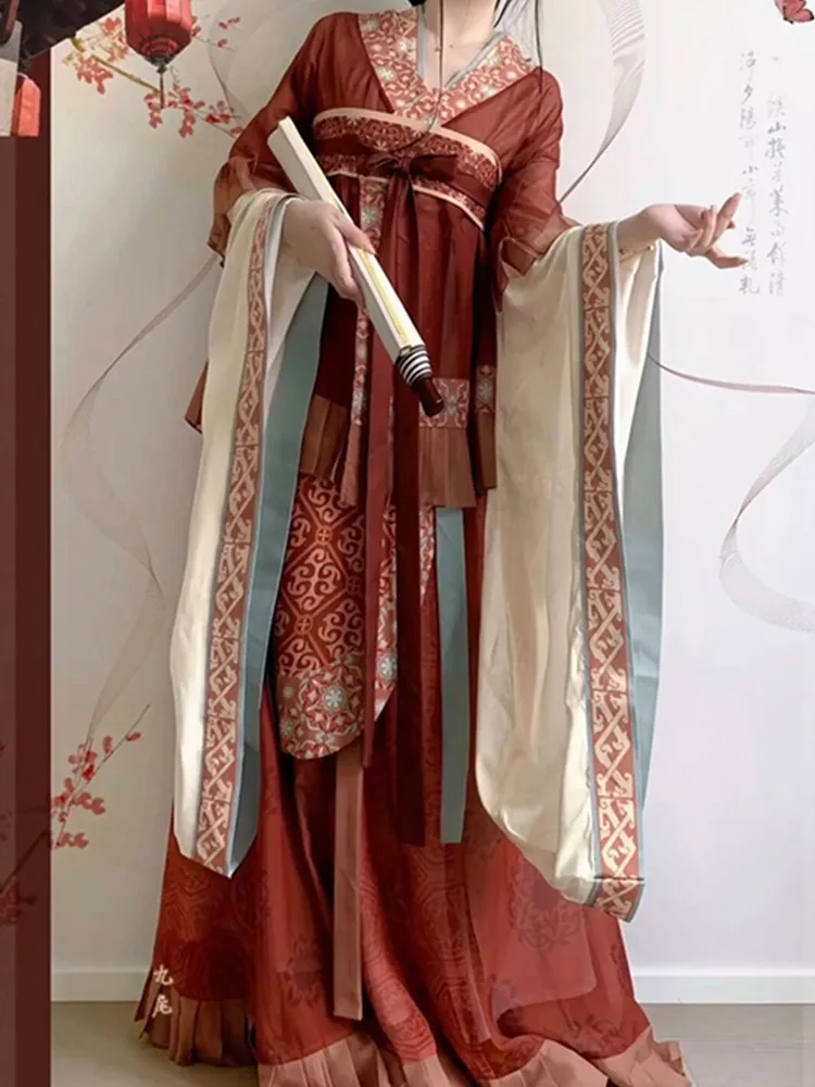 New Year robe Hanfu wind fairy restoration dress imitation red GUI clothing