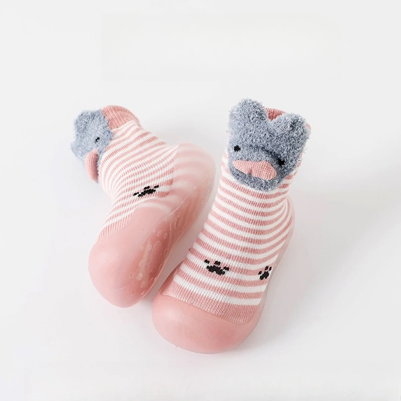منتجات جديدة أحذية أطفال جوارب أطفال مضادة للخذ أحذية أطفال كرتونية أحذية أطفال صغار أحذية أرضية