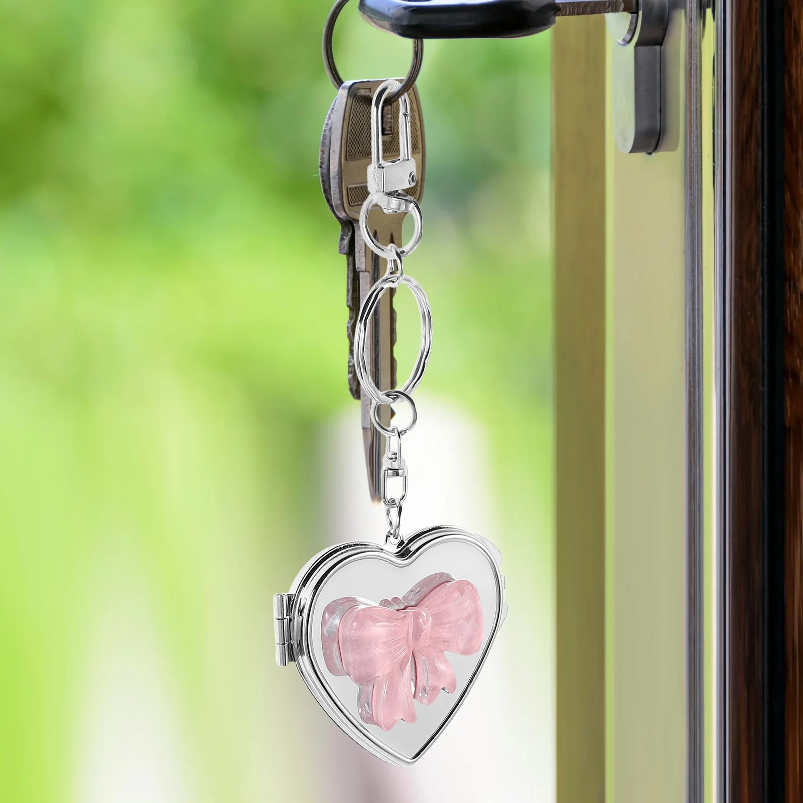 3Pcs Heart Shaped Mirror Keychain Bow Decor Cute Compact Vanity Portable Purse Valentine's Day Gift Heart Mirror with Bow