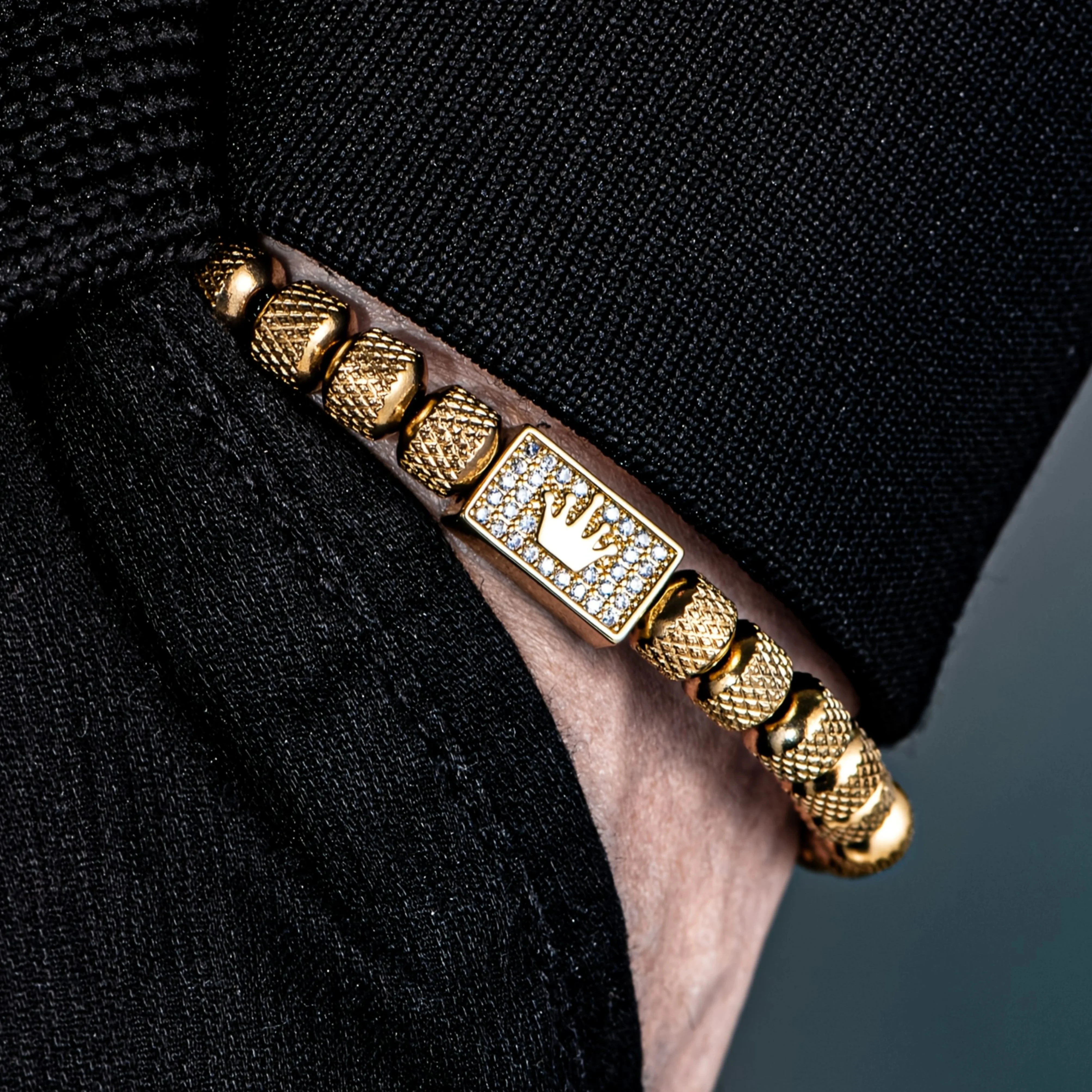 [Micro-Set Bead Bracelet] Luxury Micro-Set Square Crown Bead Adjustable Size Men's Gorgeous Braided Bracelet