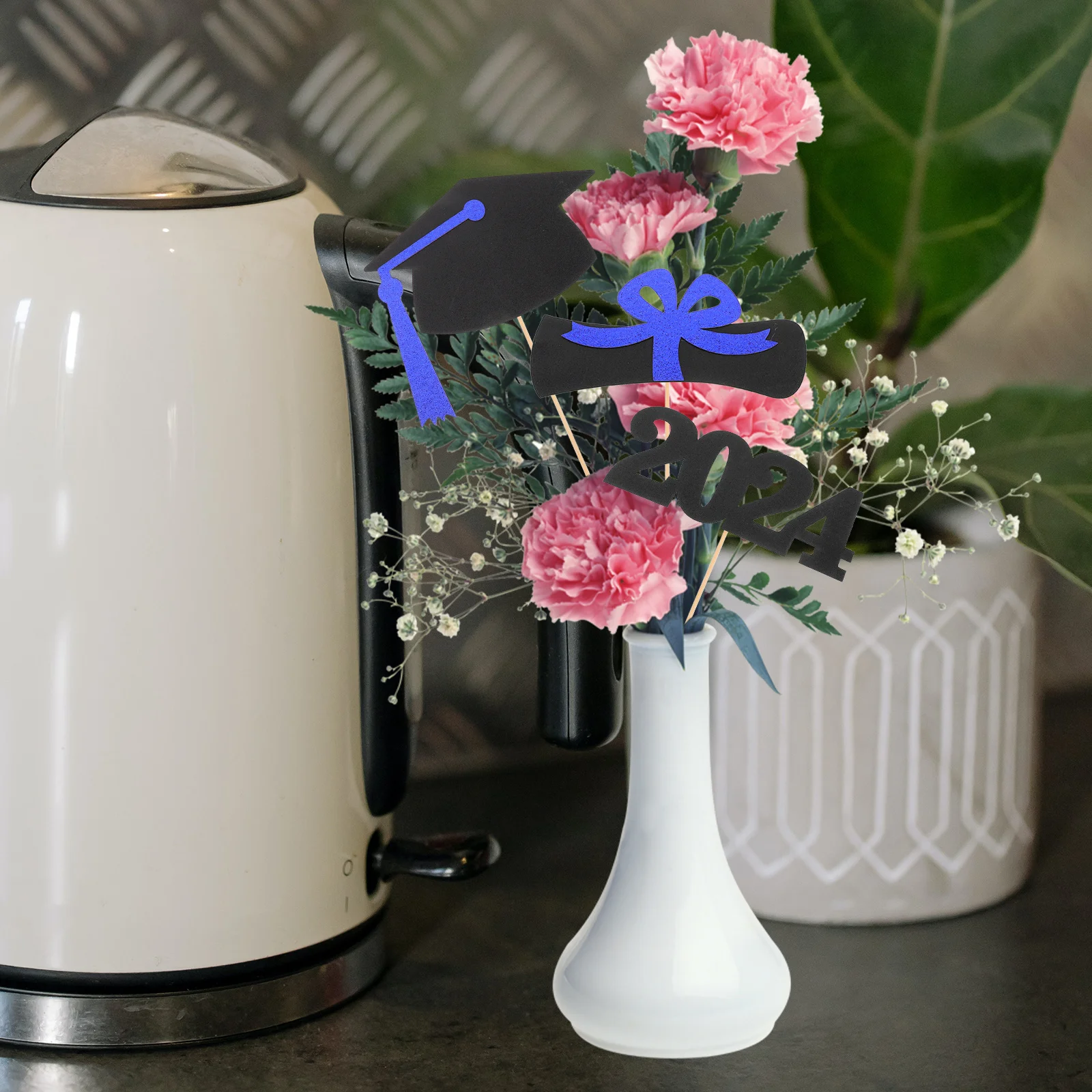 

5 set Graduation Table Vase Decor 2024 Class Of 2024 Congrats Grad Centerpiece Picks For Party Desk Cupcake Graduation Vase