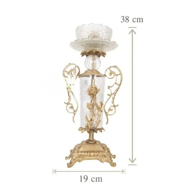 تتميز مجموعة الساعات النحاسية والزجاجية العتيقة بتصميم عتيق رائع مع تفاصيل زهور لديكور منزلي فاخر أنيق