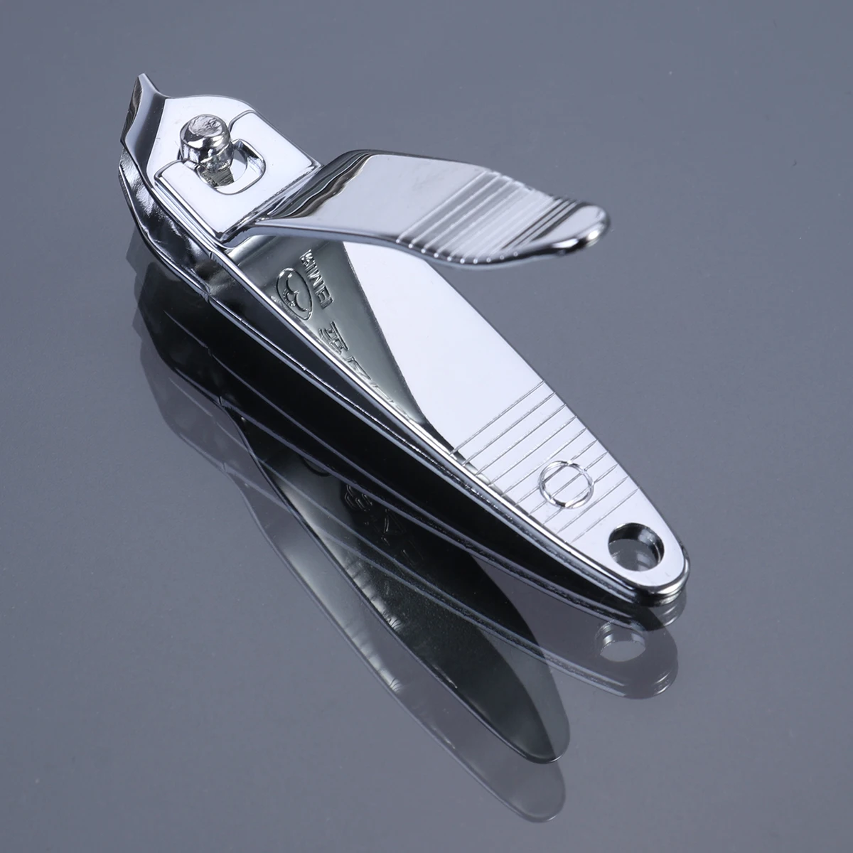 

Premium Stainless Steel Bevel Portable Mini Manicure Trimmer Silver 6.2X1.3X1.2Cm Style Stainless Steel Bevel Nail