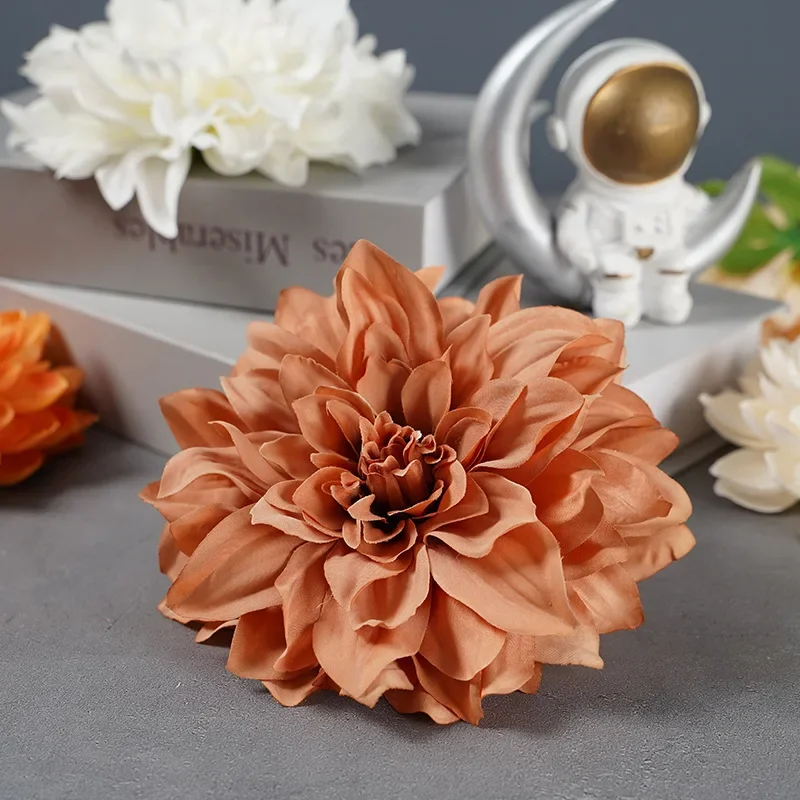 

6pcs Artificial Dahlia Silk Flower DIY Flower Head European Retro Color Wedding Flowers Wall Soft Flower Flowers Head