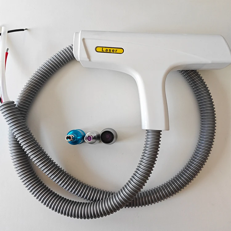 Pistola Láser Nd Yag Portátil Profesional de 1064nm 532nm para Tratamiento de Vitiligo y Eliminación de Tatuajes