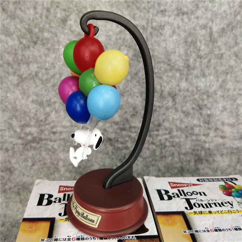 إعادة مينت سنوبي بالون جولة سلسلة صندوق أعمى اللعب خمسة أجيال عطلة سعيدة دمية الهدايا اللعب جمع الحلي