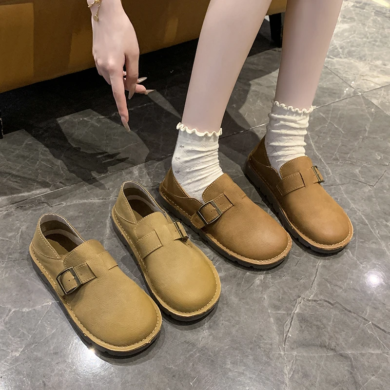 

New Style Luxury Leather Women Shoes Spring Retro Round Head Casual Flat Rubber Bottom Belt Buckle Women's Single Shoes