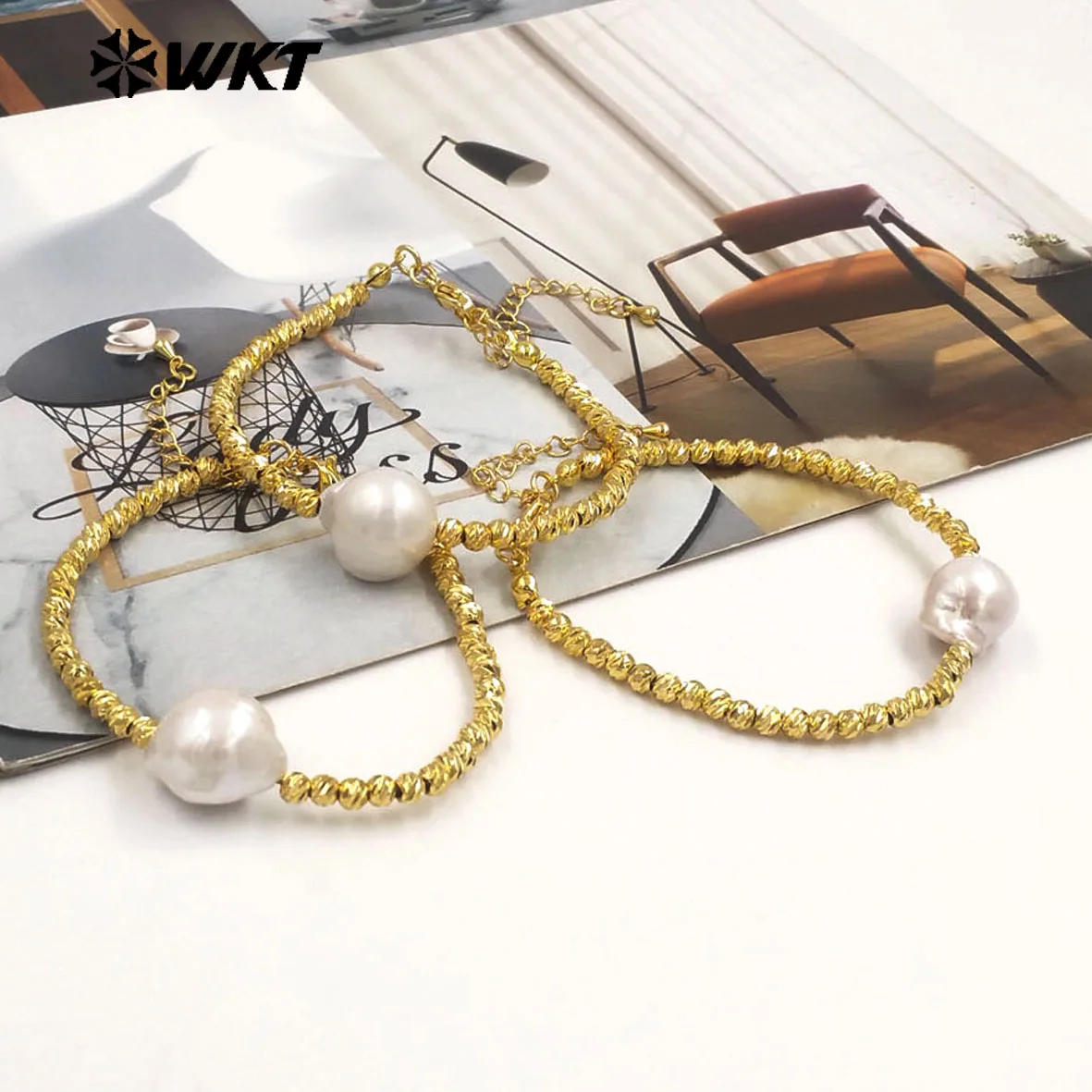

MPB128 Popular Simple Gold Plated Copper Beads With Single Big Natural Baroque Pearl Bracelet For Ladies Elegant Jewelry