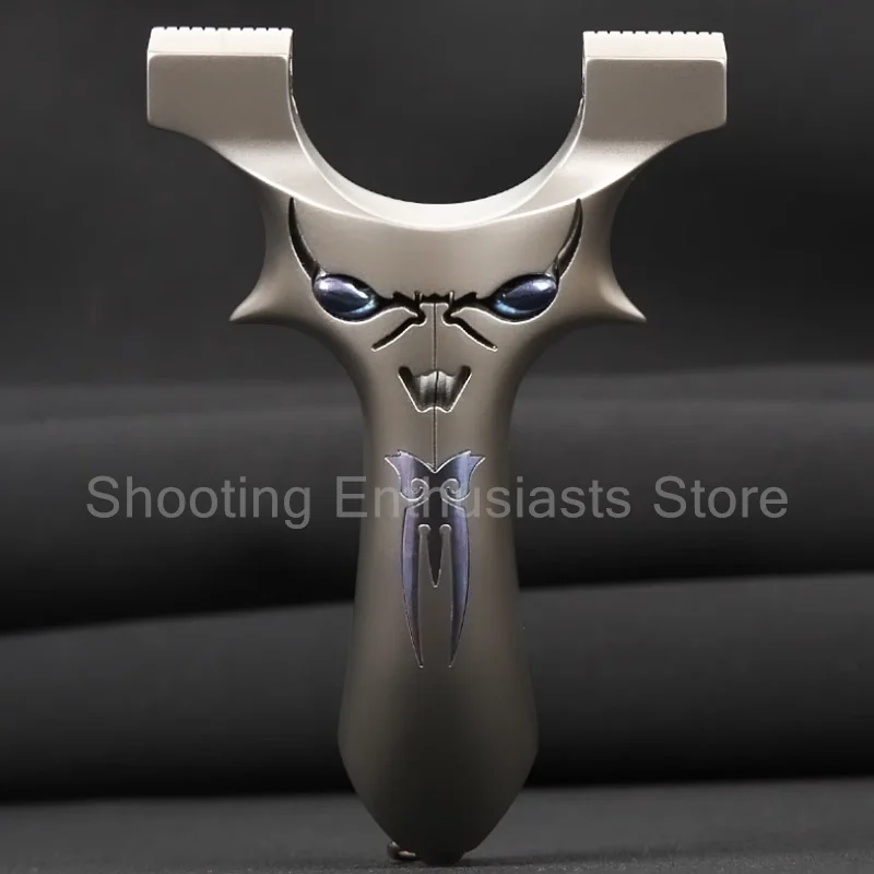 

High Precision TC21 Titanium Alloy Slingshot with Dragon Teeth Clasp Fast Pressing Clip Rubber Band and Racing Slingshot