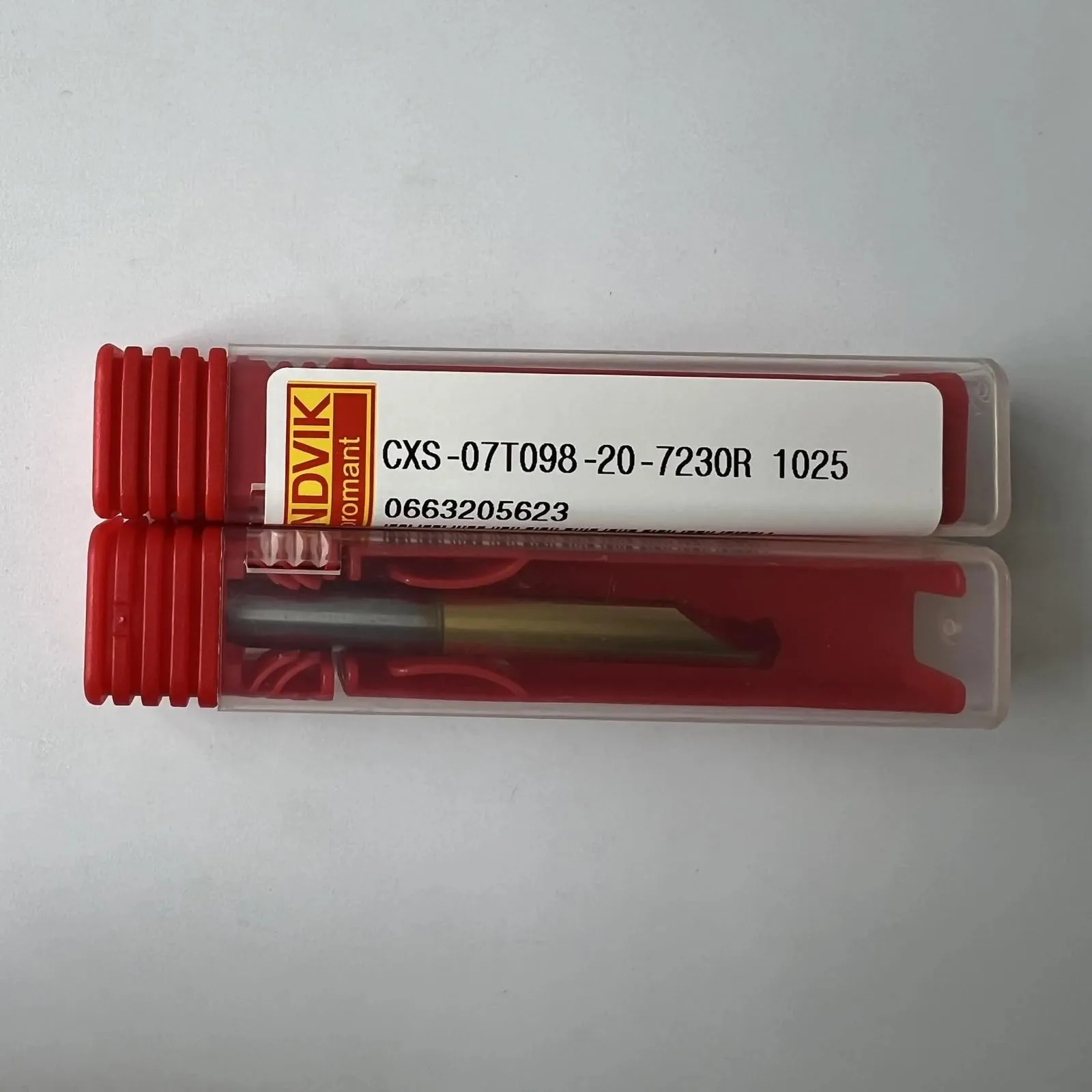 

Оригинальный SANDVIK / CXS-07T098-20-7230R 1025 / твердосплавная фреза