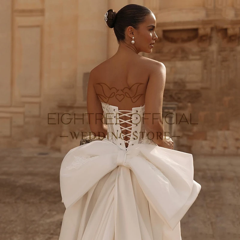Eightree Women A-Line Wedding Dresses Strapless Appliques Lace White Bridal Dress Princess Evening Wedding Prom Gowns Customized image 4