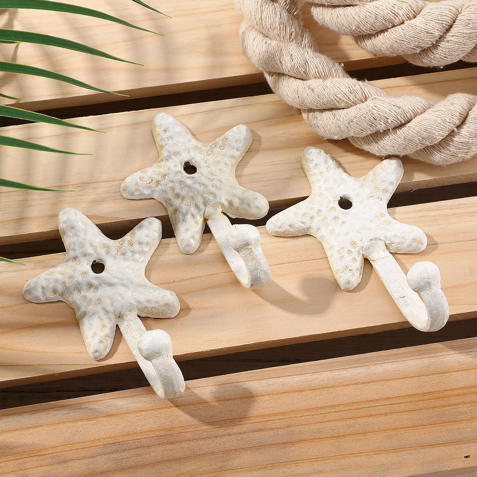 

3 pcs Wall Hooks Single Prong Hangers Sea Themed Decorative Nautical Coats Bags Kitchen Utensils Realistic Color