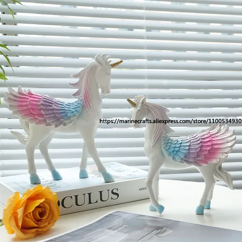 

Nordic Simple Fairy Tale Mythical Animal Pegasus Rainbow Model Ornament Children's Toy