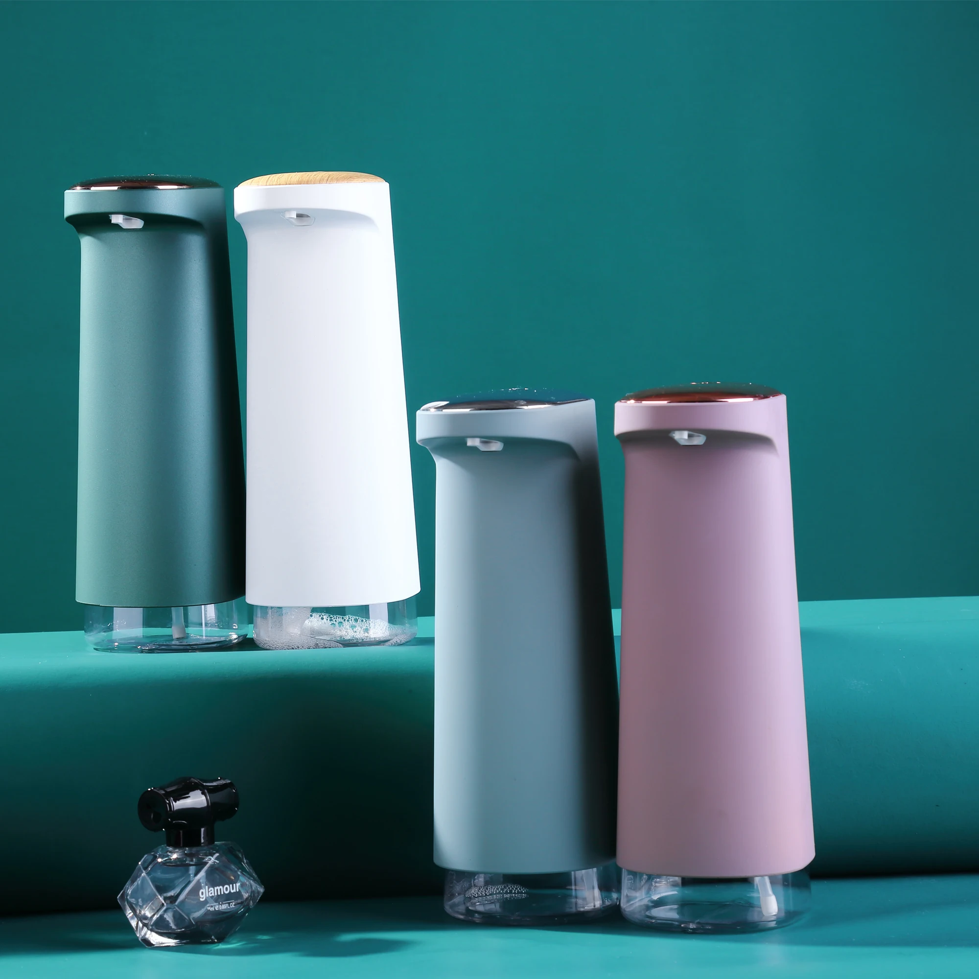 Xà Phòng Tự Động Dispenser USB Có Thể Sạc Lại Tạo Bọt Touchless Tay Miễn Phí Bọt Xách Tay Chất Lỏng Xà Phòng Nóng Lạnh Cho Phòng Tắm KitchenAu