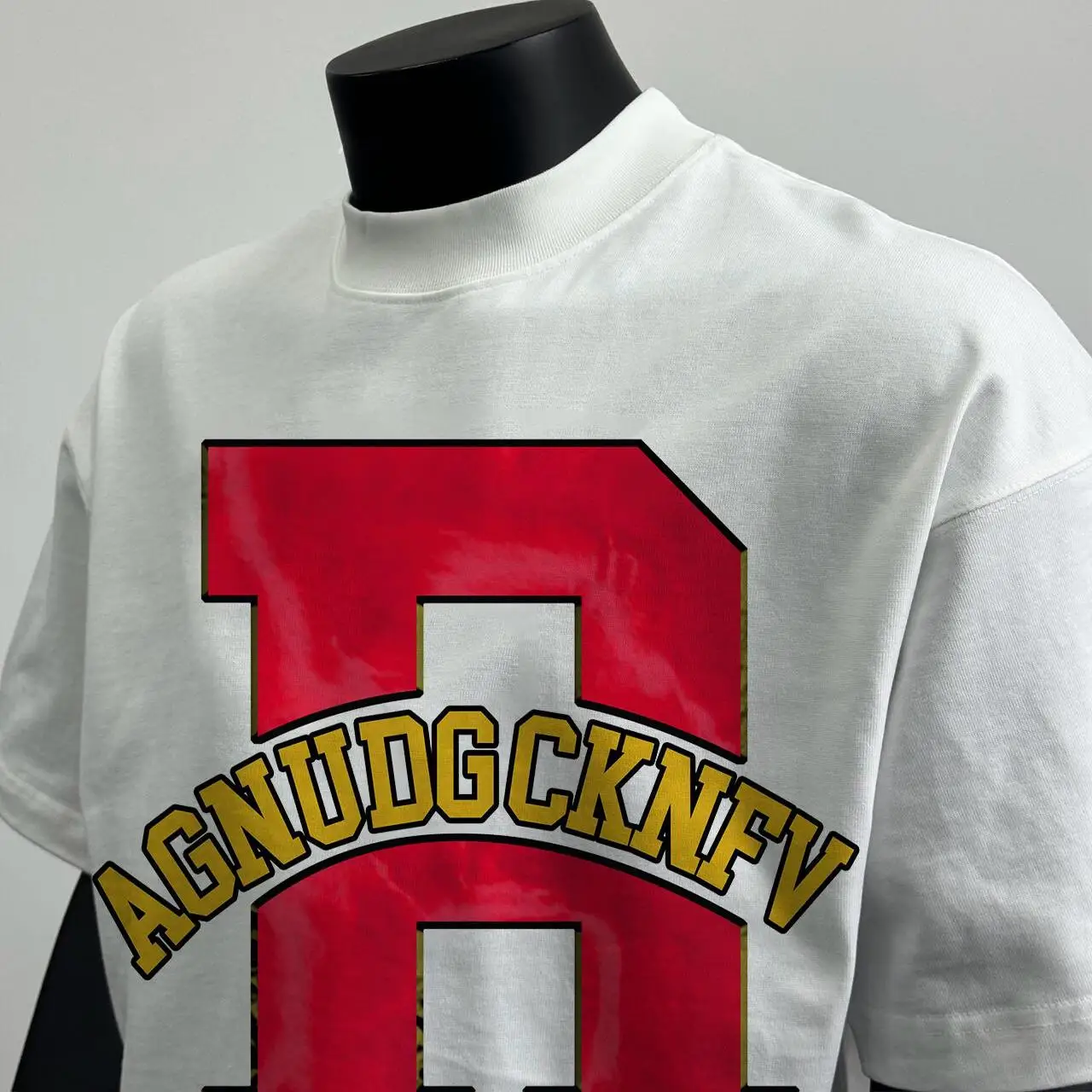 

Men's T-shirt Fashion Trend Red R Letter Designer Printing Pattern Classic Cotton High Quality Summer Essential Men Sleepwear