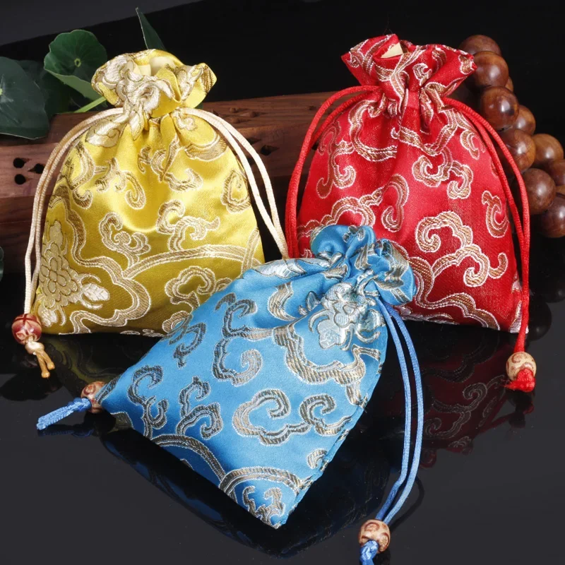 1pc 11x14cm High Quality Embroidery Silk Brocade Bag Drawstring Damask Sachet Christmas Party Bag Wedding Ring Jewelry Gift Bag