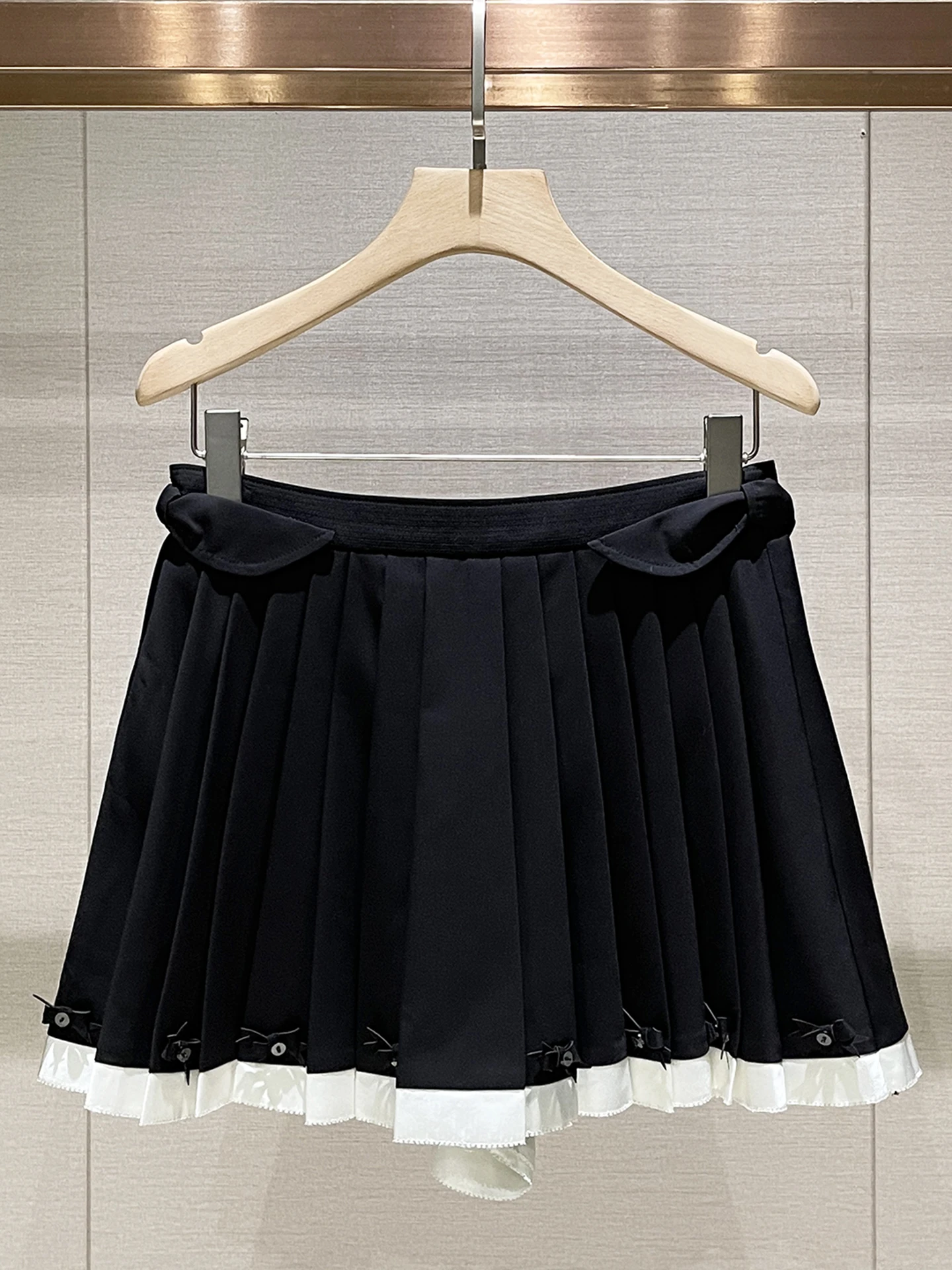 

Юбка А-силуэта с высокой талией, плиссированная, с узлом, повседневная, женская, весна 2026, с эффектом похудения