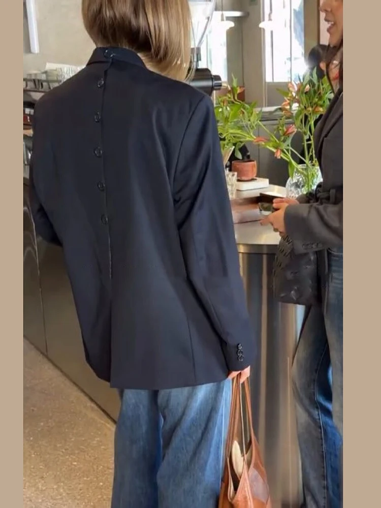 Klassischer, einreihiger Anzugmantel mit festem Rücken, schicker Reverskragen, V-Ausschnitt, übergroße, lockere Jacke, Herbst-Oberbekleidung für den Büroweg. – Detail 8