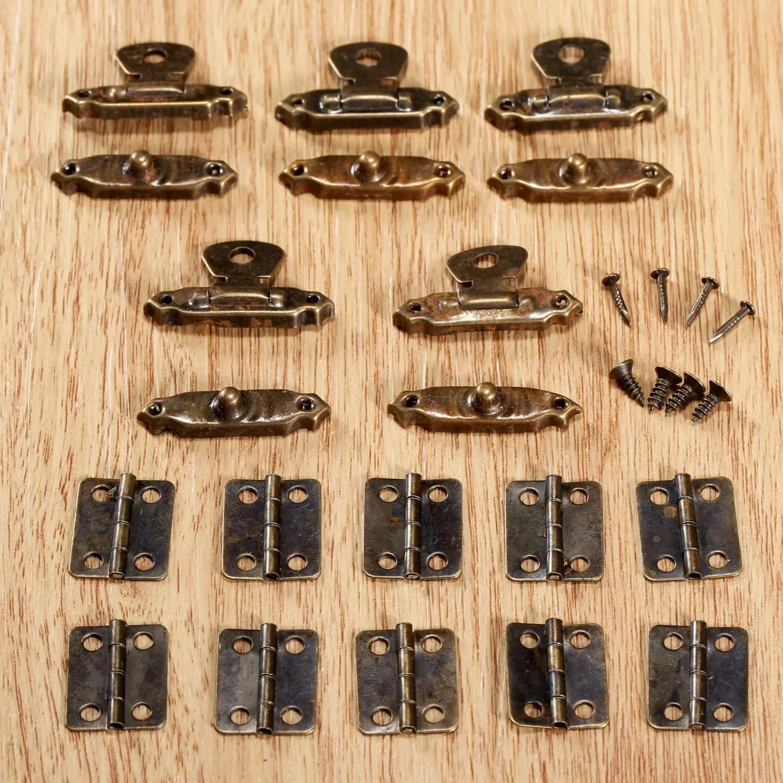 10Pcs Antique Bronze Furniture Cabinet Hinges with 5Pcs Jewelry Wooden Box Case Toggle Hasp Latch & Screws Vintage Iron Hardware